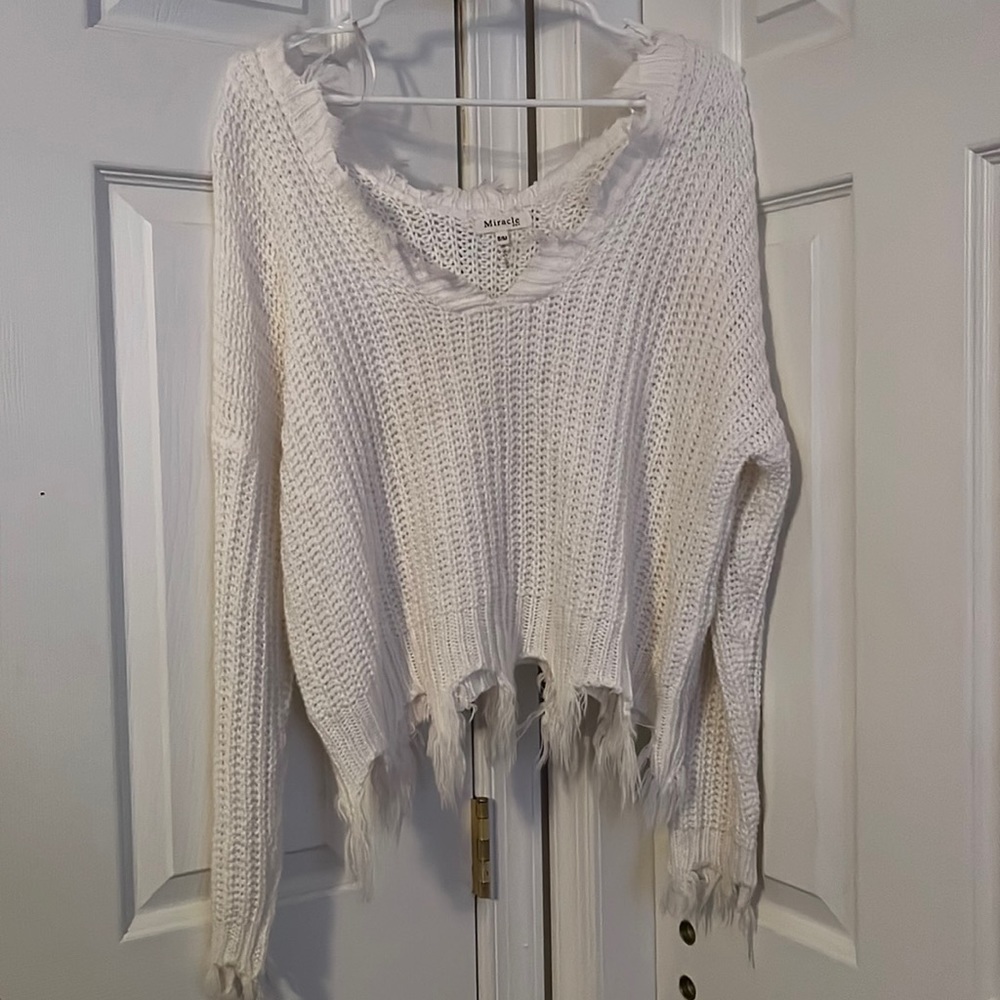 Gorgeous Distressed White V Neck Knit Sweater